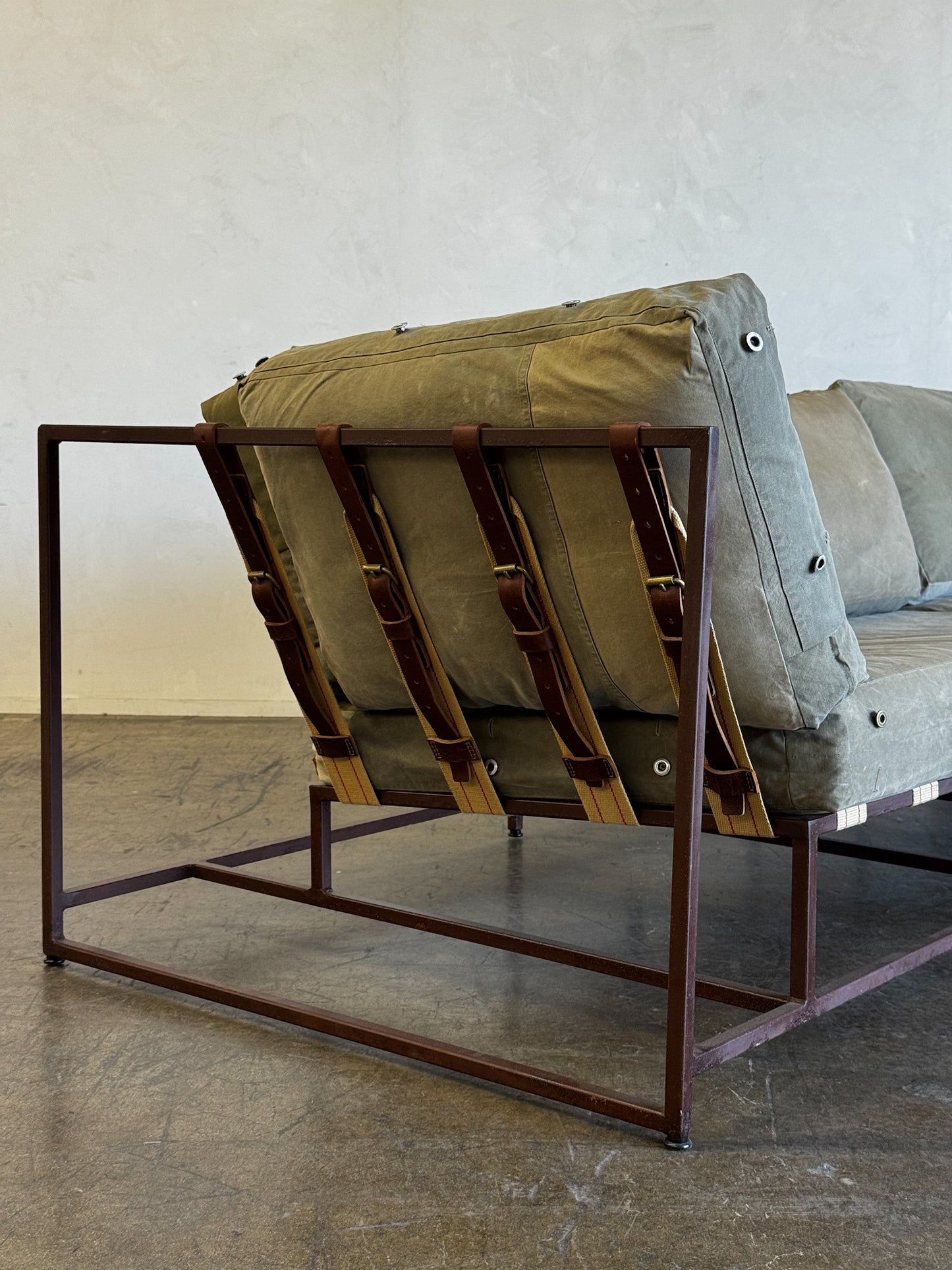 Inheritance Original: Sofa