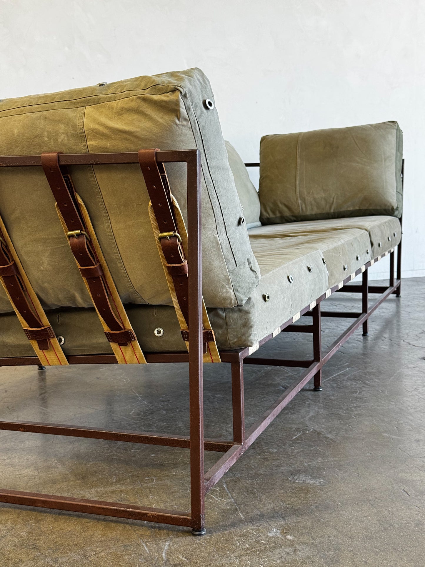 Inheritance Original: Sofa