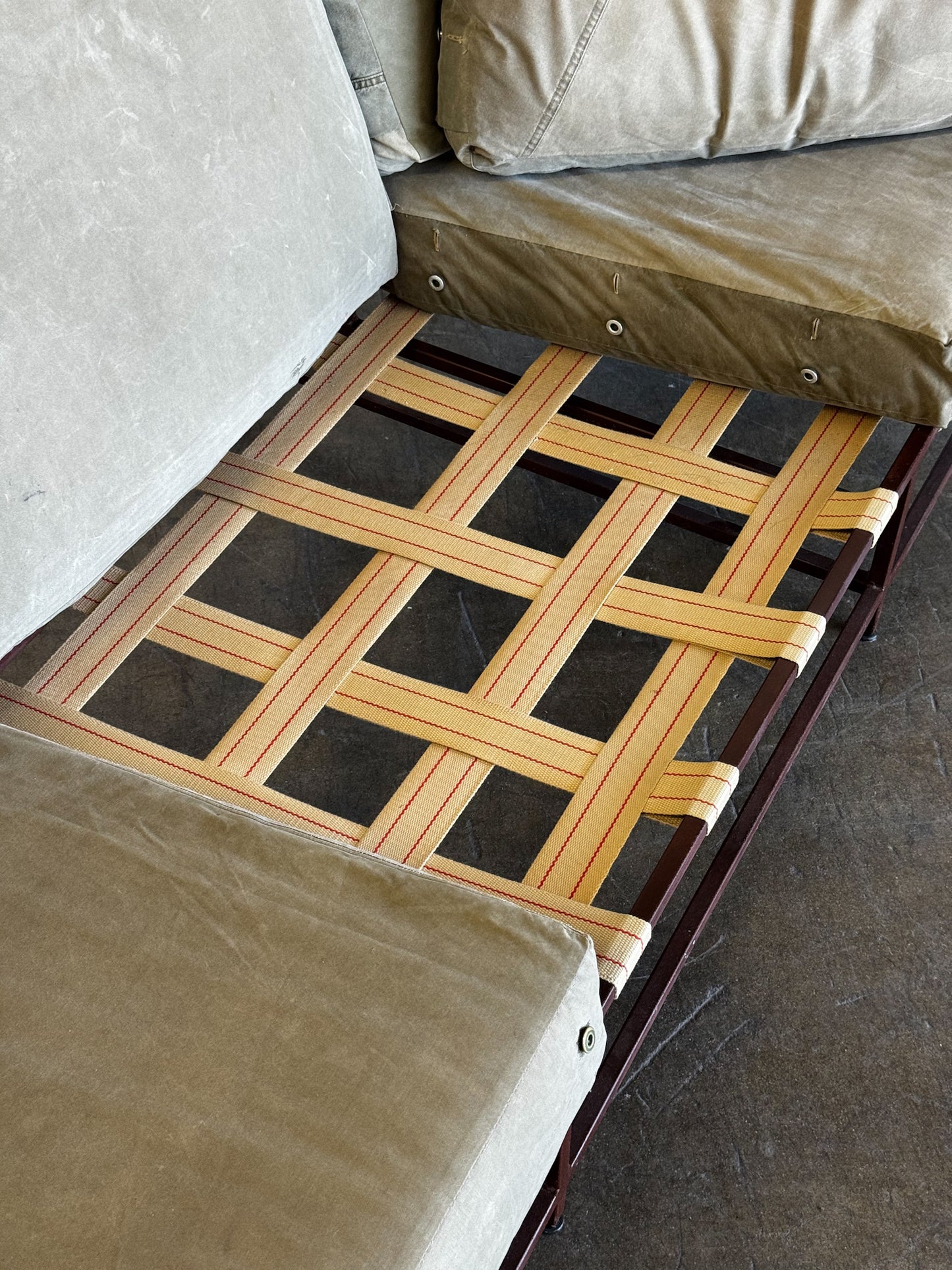 Inheritance Original: Sofa